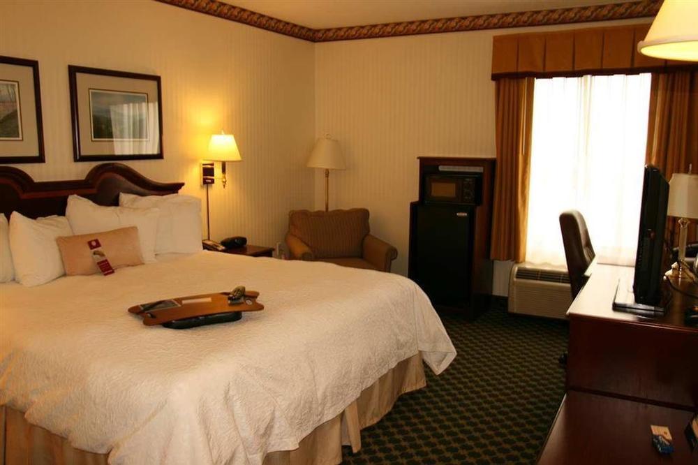 Hampton Inn Christiansburg/Blacksburg Oda fotoğraf